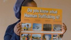 "Sai cosa è la tratta di esseri umani?" - Attività di sensibilizzazione (Photo Credit: Talitha Kum)
