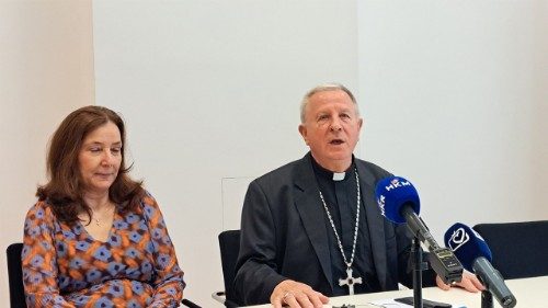 Predsjednik Odbora za sredstva društvenih komunikacija zagrebački pomoćni biskup mons. Mijo Gorski