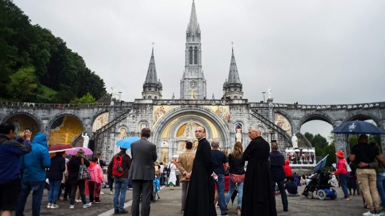 Le sanctuaire de Lourdes accueille du 12 au 14 mai le 63e Pèlerinage Militaire International. 