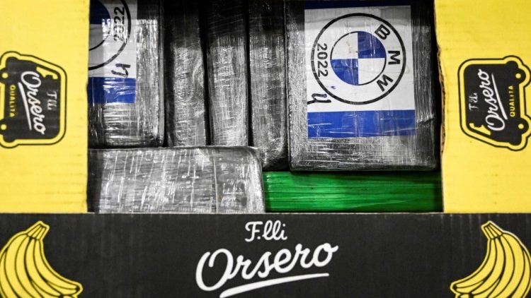 Una partita di cocaina nascosta in una scatola di banane durante un sequestro in Portogallo nel 2022