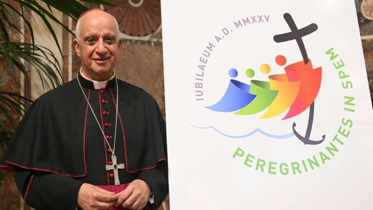 Erzbischof Rino Fisichella, Pro-Präfekt des vatikanischen Dikasterium für die Evangelisierung, das das Heilige Jahr 2025 organisiert