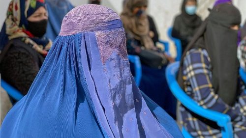 Afghanistan: Taliban verbieten Frauen UN-Mitarbeit