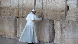 Pope Francis prays at the 'Wailing Wall' on 26 May 2014