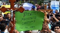 Manifestazioni a Faisalabad per chiedere la fine delle violenze contro i cristiani
