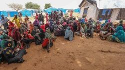 Flüchtlinge aus dem Sudan in einem Lager im Tschad, am Montag