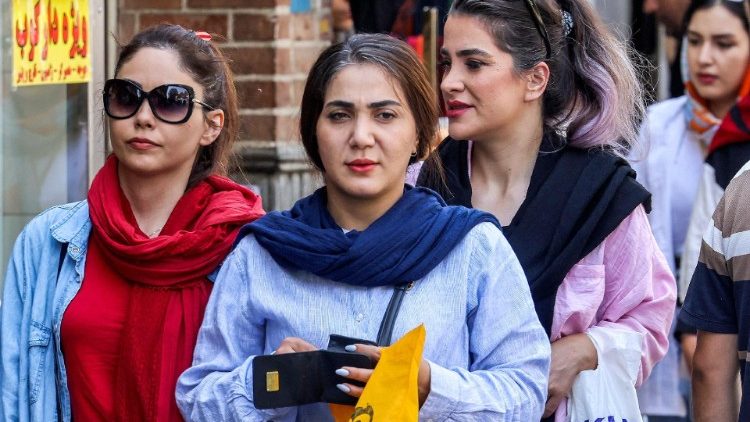 Des Iraniennes à Téhéran le 5 septembre 2023, sans voile. 