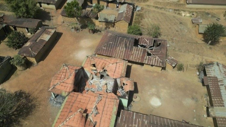 Domy zniszczone podczas ataków