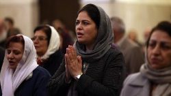 Iranische Christen bei der Neujahrsmesse in Teheran