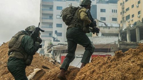 Hamás se abre a un acuerdo pero pide un alto el fuego total