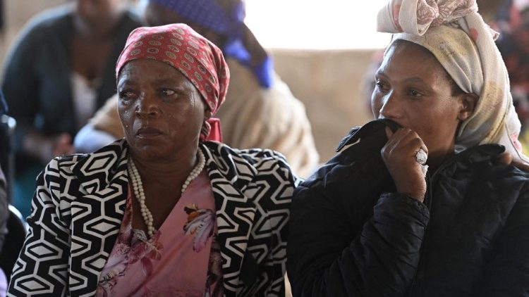 Photo d'illustration des familles des victimes du tragique accident de Limpopo, en Afrique du Sud, intervenu dans la soirée du jeudi 28 mars.