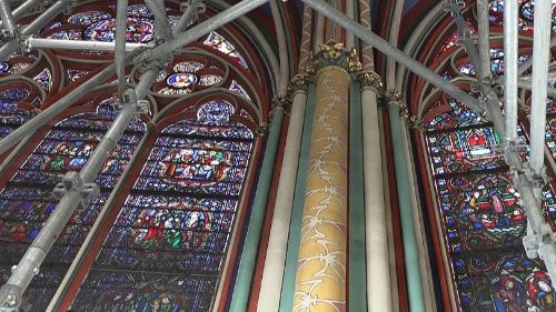 À Paris, le choix des futurs vitraux de Notre-Dame s'affine