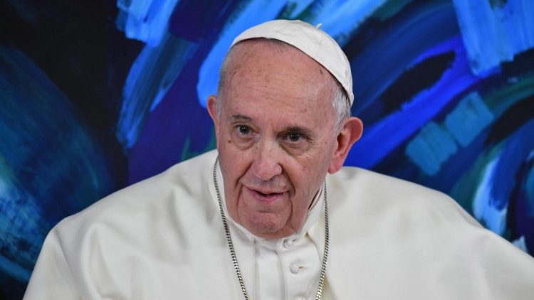 El Papa Francisco: "Si las nuevas tecnologías agravan las desigualdades y los conflictos no pueden considerarse verdadero progreso". 
