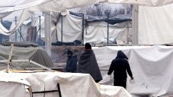 Das Flüchtlingslager Lipa nahe der Stadt Bihać im Nordwesten Bosniens