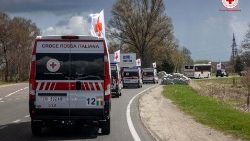 La Croce Rossa Italiana a Leopoli, in Ucraina, per evacuare civili fragili