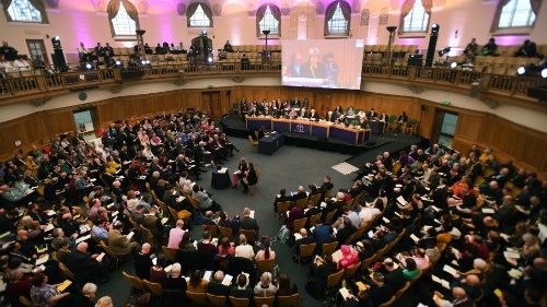 Großbritannien: Anglikanischer Testlauf für Homosexuellen-Segnung