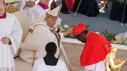 Le cardinal Protase Rugambwa
