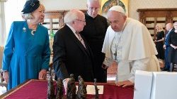 Papa riceve presidente Irlanda Michael Daniel Higgins