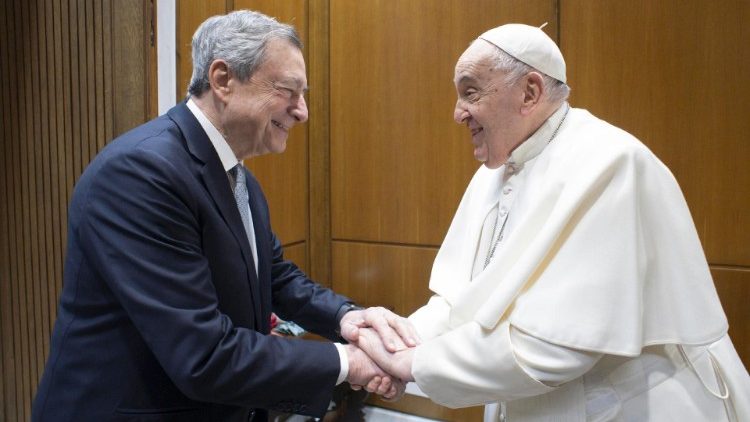 Il Papa e Mario Draghi