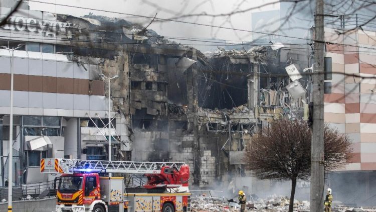 Ucraina, edifici distrutti dagli attacchi russi