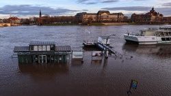 Das Hochwasser der Elbe in Dresden am Freitag