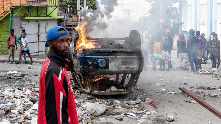Violência nas ruas do Haiti