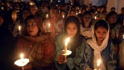 O jovem paquistanês morreu em 15 de março de 2015 ao impedir entrada de terrorista suicida em igreja de Lahore