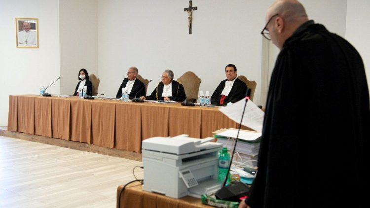 Weitere Anhörung im Prozess um Untreue, Betrug und Geldwäsche im Vatikan