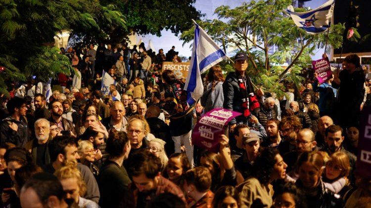 Protest against Israel's right-wing government, in Tel Aviv