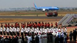 Der Papstflieger landet in Juba
