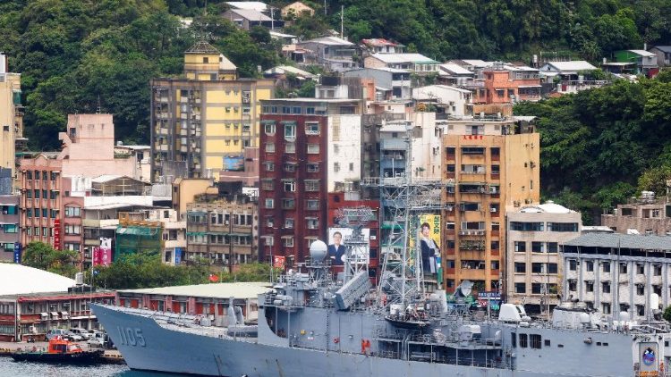 Navi militari di Taiwan pronte a pattugliare l'Isola