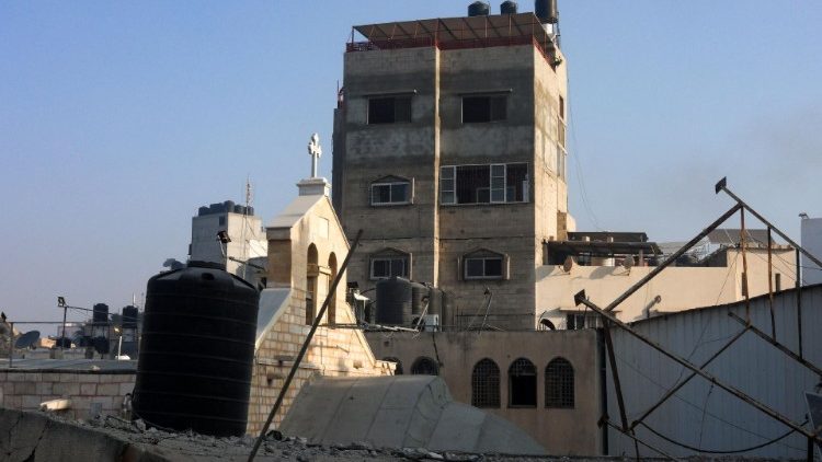 L'église grecque-orthodoxe Saint-Porphyre de Gaza endommagée par une frappe aérienne, le 20 octobre 2023. 