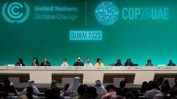 Vigilia della conclusione della COP28 a Dubai