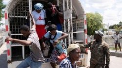 Haitians being deported from the Dominican Republic