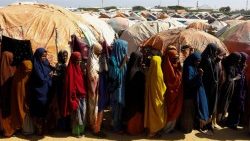 Somalische Binnenflüchtlinge in der Nähe der Hauptstadt Mogadischu