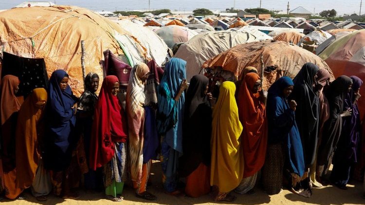 Somalische Binnenflüchtlinge in der Nähe der Hauptstadt Mogadischu