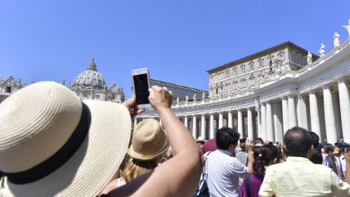 Pope's Angelus for 19 August 2018