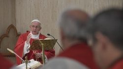 La Messa del Papa a Santa Marta