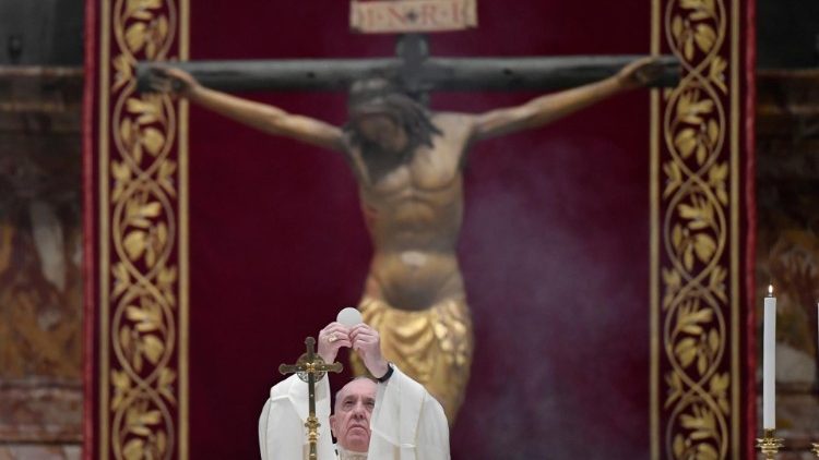 La Messa in Coena Domini del Papa a San Pietro nel 2020