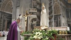 L'acte de consécration au Coeur Immaculé de Marie le 25 mars 2022 (Vatican Media). 