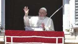 Pope Francis prays the Angelus 1 November, 2022