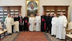Audiencia del Papa a los miembros del Consejo Primacial de la Confederación de los canónigos regulares de San Agustín