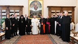 O Papa Francisco com a delegação ecumênica da Finlândia por ocasião da Festa de Santo Henrique