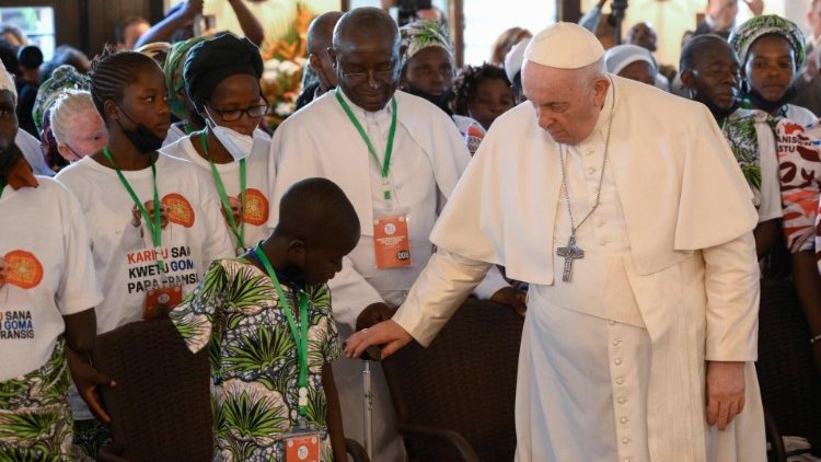 La rencontre du Pape François avec les survivants des violences de l'Est la RD Congo, le 1er février, lors de sa visite dans ce pays (31 janvier-5 février 2023)