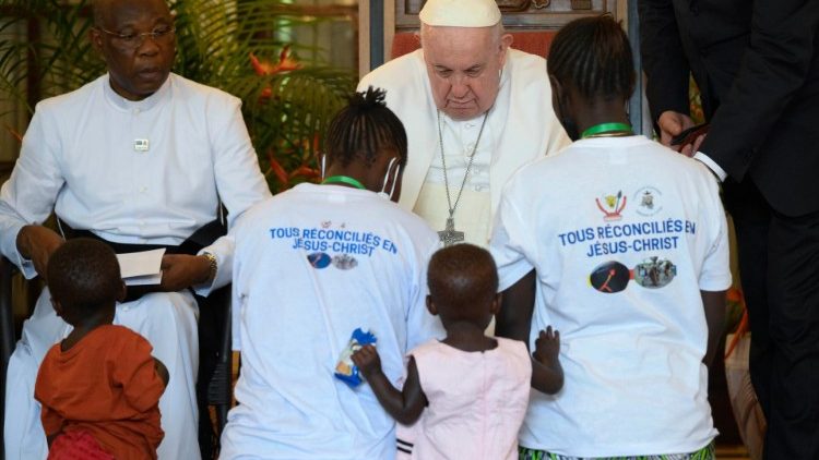Pope Francis meets survivors of violence in eastern DRC