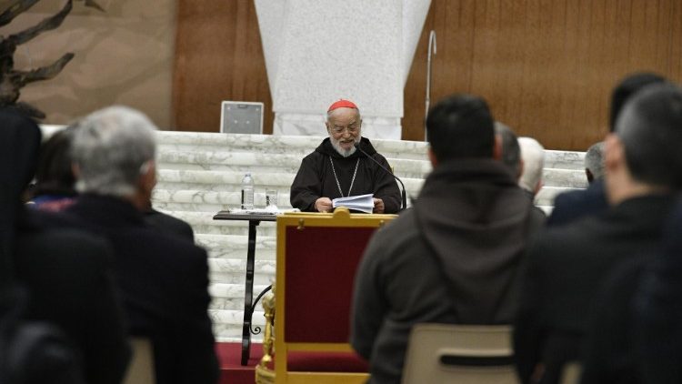 Cardinal Raniero Cantalamessa delivering his Lenten homily