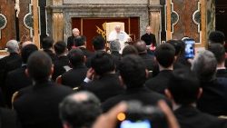 El Papa y los seminaritas de la diócesis de Calabria, Italia