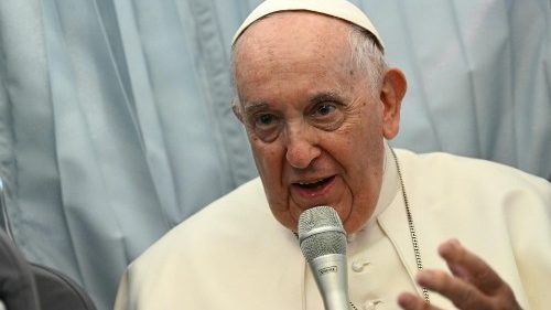 Papst Franziskus: Kanäle für den Frieden öffnen