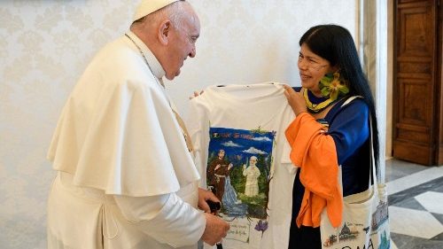 Indigenenführerinnen beim Papst: „Er ermutigte das Engagement von uns Frauen“