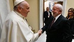 Папа Франциск с бразилския президент Лула