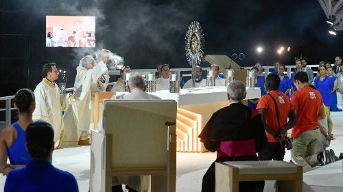 Papst feiert Vigil mit 1,5 Millionen Jugendlichen in Lissabon